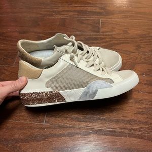 Women’s Dolce Vita Zina Sneaker